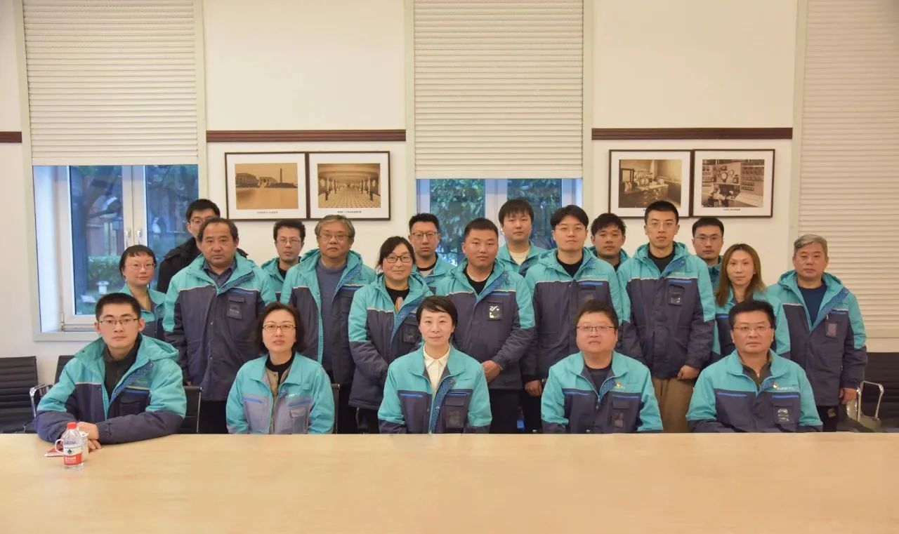 11b01954a106192c11924695a5a039ff 劳模.jpg